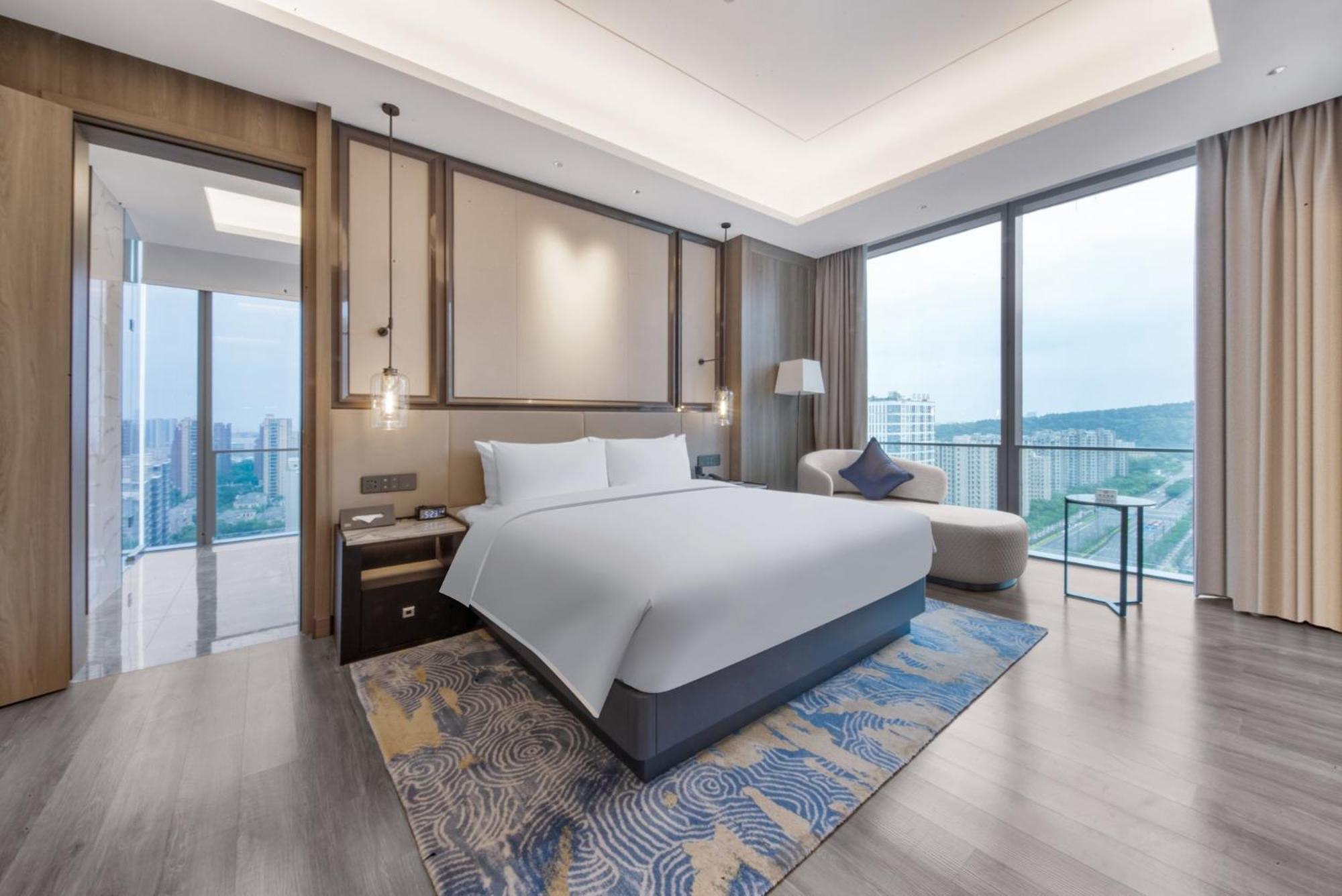 Crowne Plaza Hangzhou Linping By Ihg ภายนอก รูปภาพ